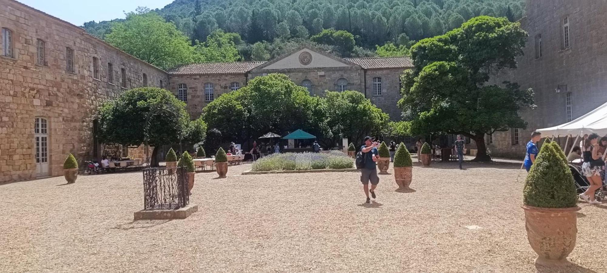 Gite La Capelle Des Corbieres Sigean Narbonne Aude Holiday home Roquefort-des-Corbieres
